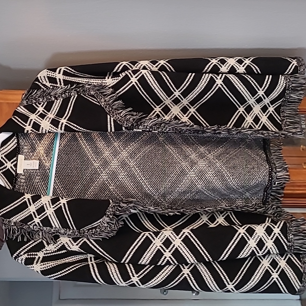 Chico's black and white wrap  fringed sweater/jacket size 1